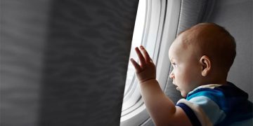 از چه سنی نوزاد میتواند سوار هواپیما شود