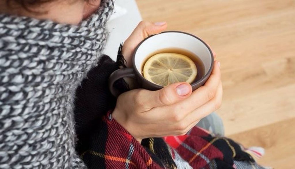 نقش مایعات برای درمان آنفولانزا؛ حقیقتی که اغلب نادیده گرفته می‌شود