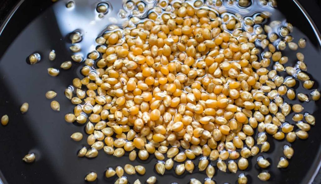 طرز تهیه پاپکورن در مایکروویو و هواپز